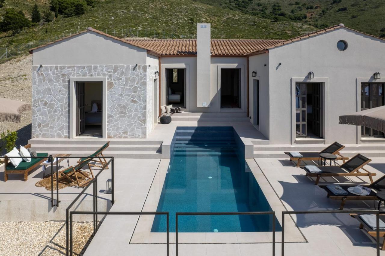 J&C Luxury Villa Asos Exterior photo